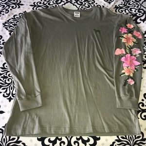 PINK Victoria’s Secret Green Floral Long Sleeve